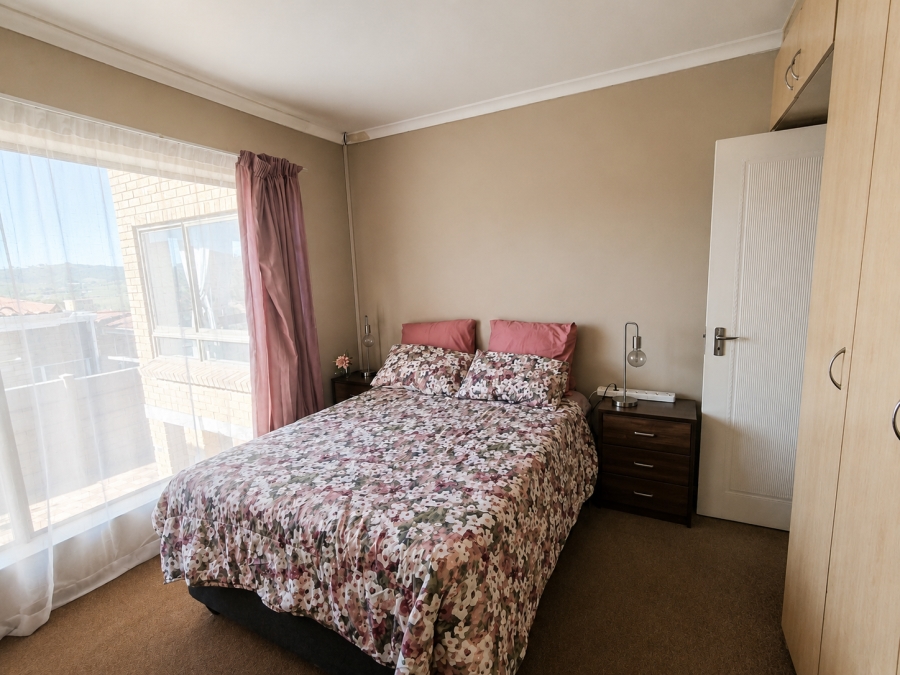 4 Bedroom Property for Sale in Normandie Western Cape